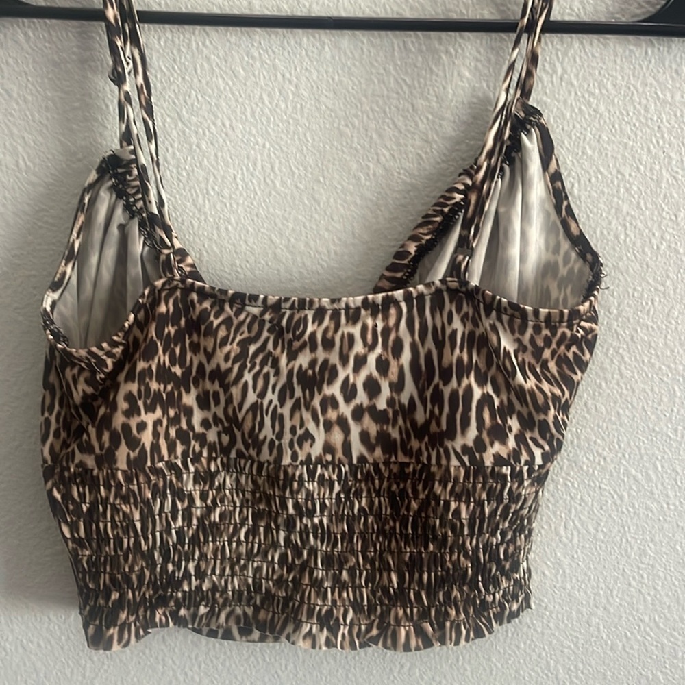 Urban Outfitters size small cheetah print cropped tank top - Picture 2 of 4